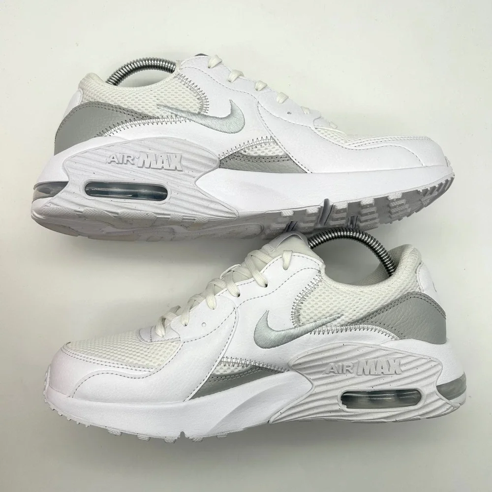 Nike Air‎ Max Excee Shoes Womens 10 White Metallic Platinum Running Sneakers